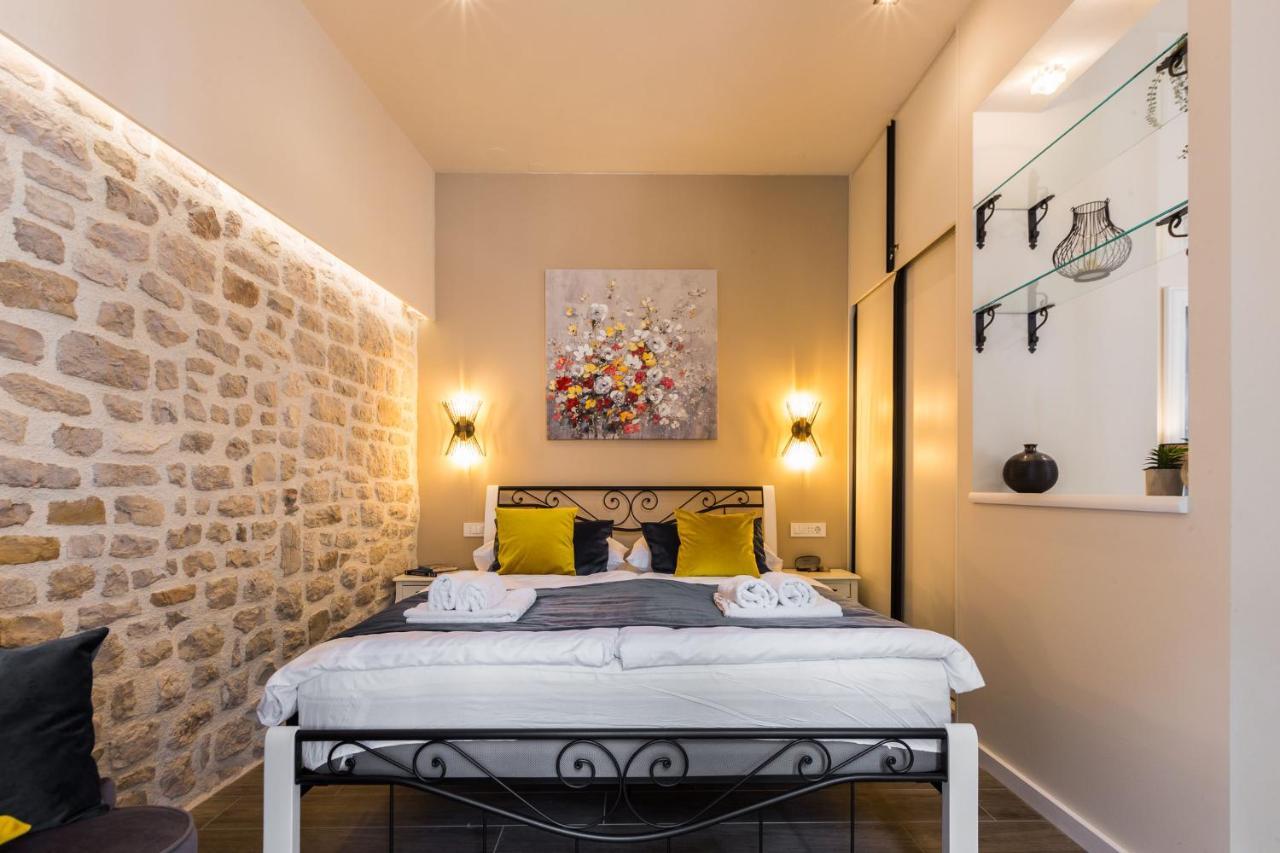 Angie Central Rooms Zadar Buitenkant foto