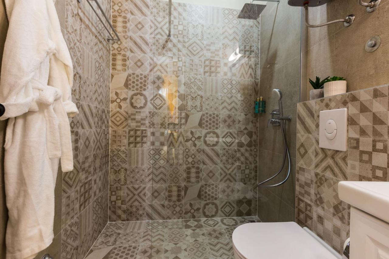 Angie Central Rooms Zadar Buitenkant foto